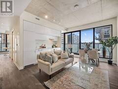 208 - 185 ROEHAMPTON AVENUE Toronto Ontario, M4P 0C6