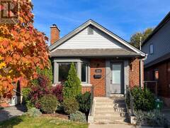 111 FRANKDALE AVENUE E Toronto Ontario, M4J 4A4