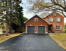 8 CARRIAGE LANE | Clarington Ontario | Slide Image One