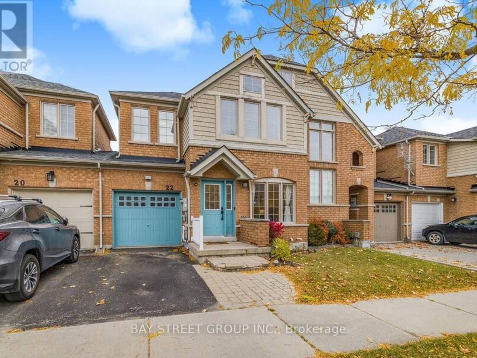 22 HOLTBY STREET, Richmond Hill, Ontario L4E 4W5