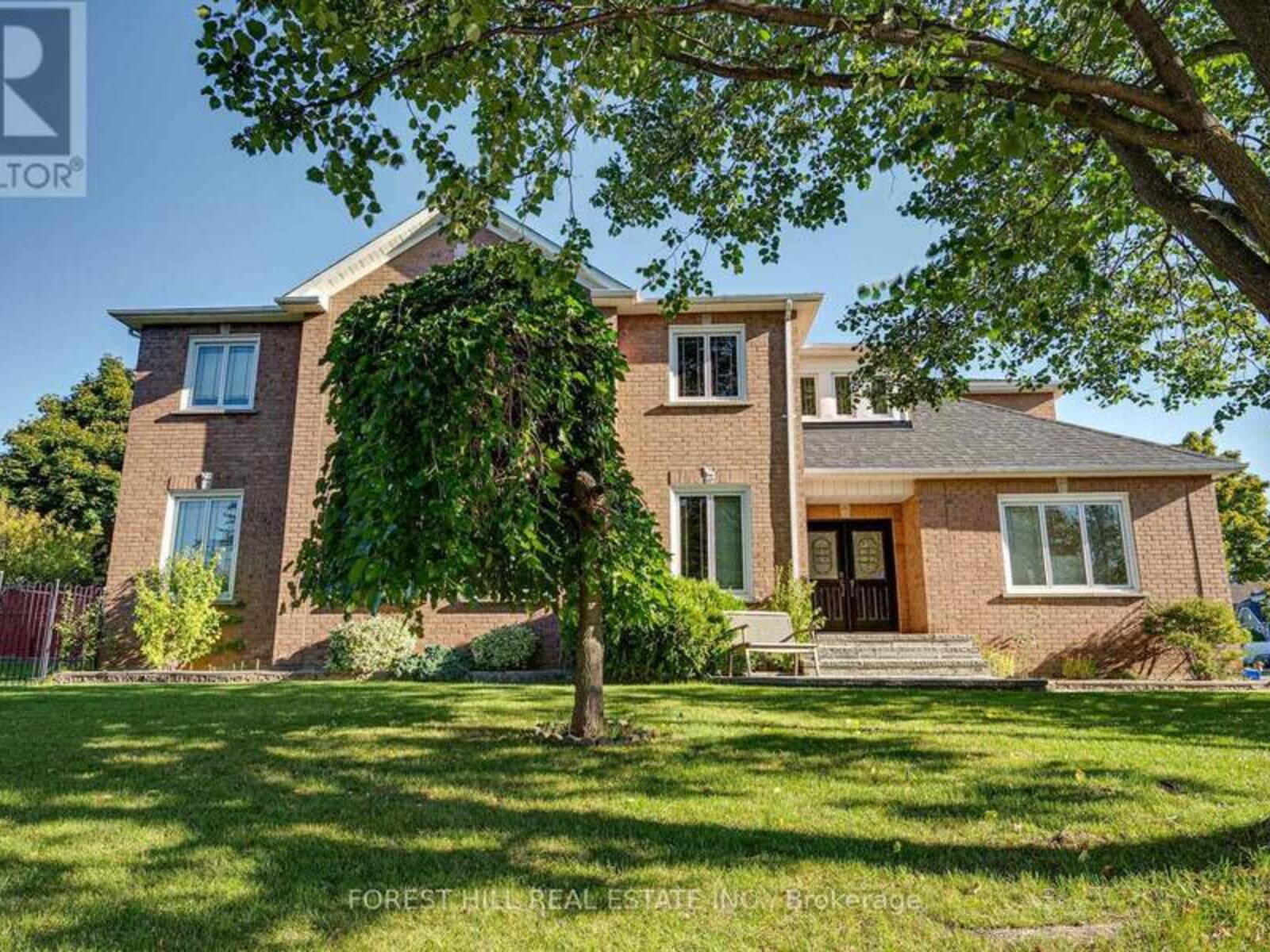 38 WORTH BOULEVARD, Vaughan, Ontario L4J 7S9