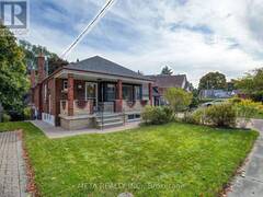 27 GLEN GANNON DRIVE Toronto Ontario, M4B 2W3