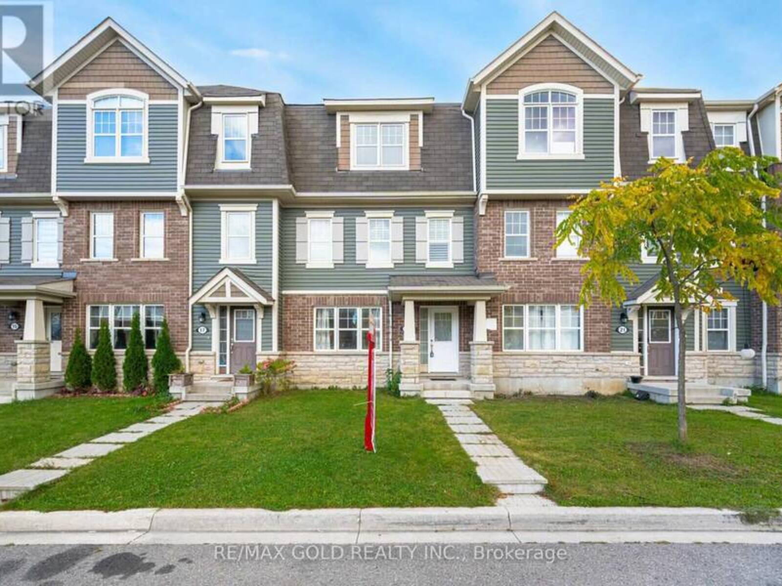 19 BILLITER ROAD, Brampton, Ontario L7A 4G8