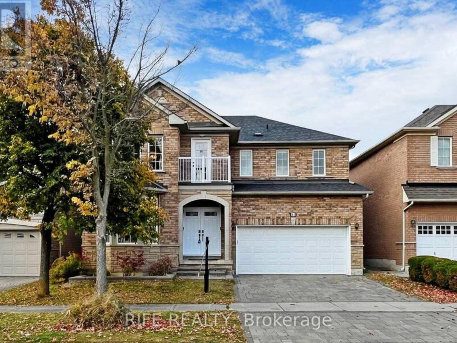 53 EDGEWOOD CRESCENT, Markham, Ontario L6C 2K7