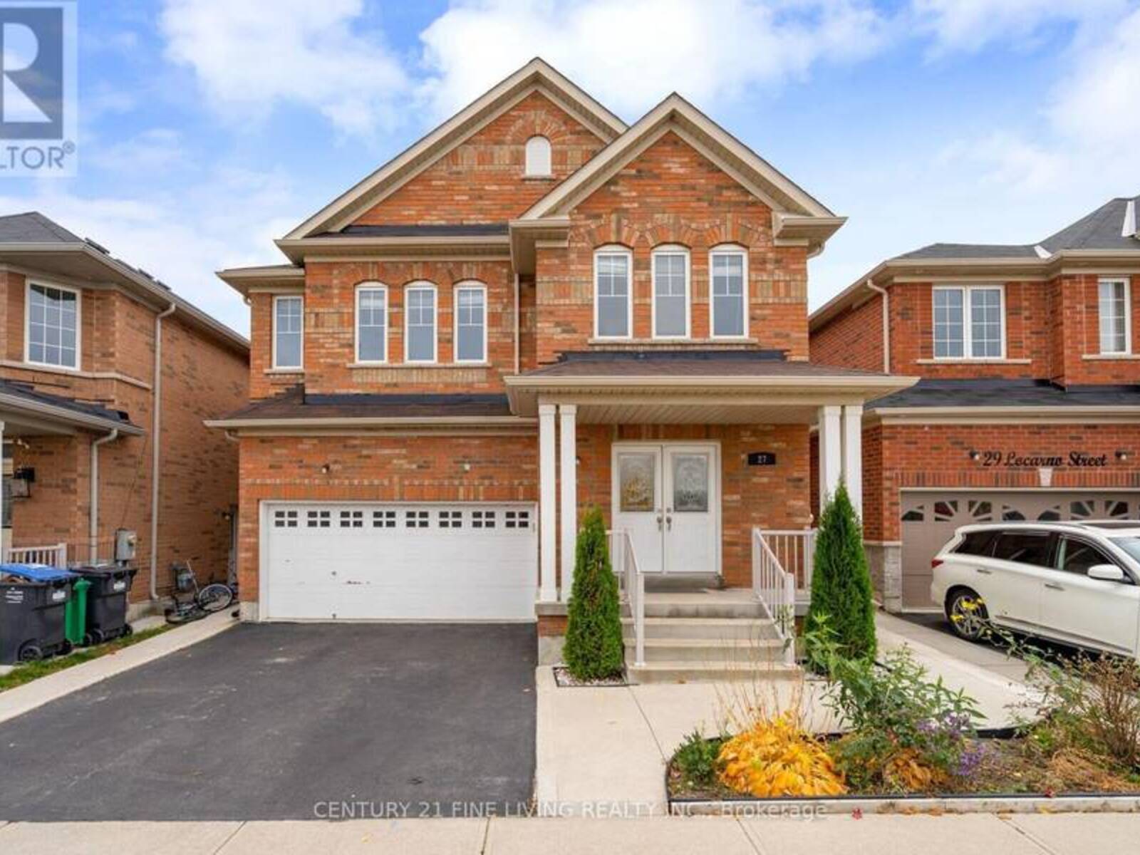 27 LOCARNO STREET, Brampton, Ontario L6R 3T8