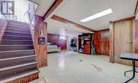 98 MARBLE ARCH CRESCENT | Toronto Ontario | Slide Image Nine