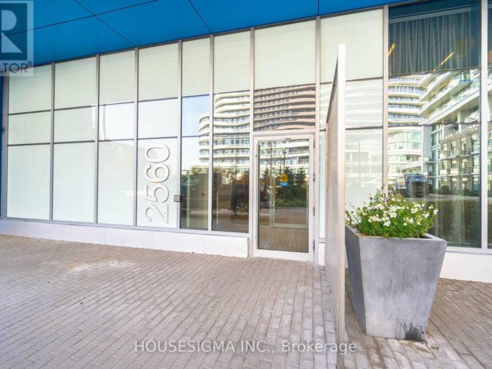 2109 - 2560 EGLINTON AVENUE W, Mississauga, Ontario L5M 0Y3