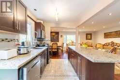 50 STODDART DRIVE | Aurora Ontario | Slide Image Eight