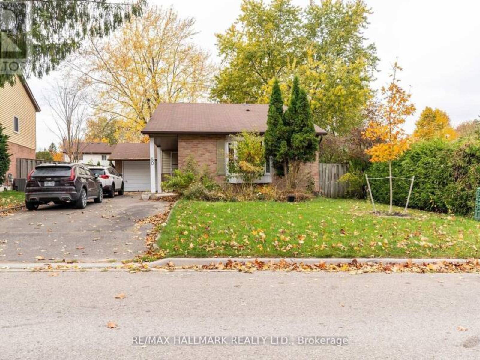 50 STODDART DRIVE, Aurora, Ontario L4G 2G3