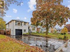 42 CLIFTON AVENUE Toronto Ontario, M3H 4L1