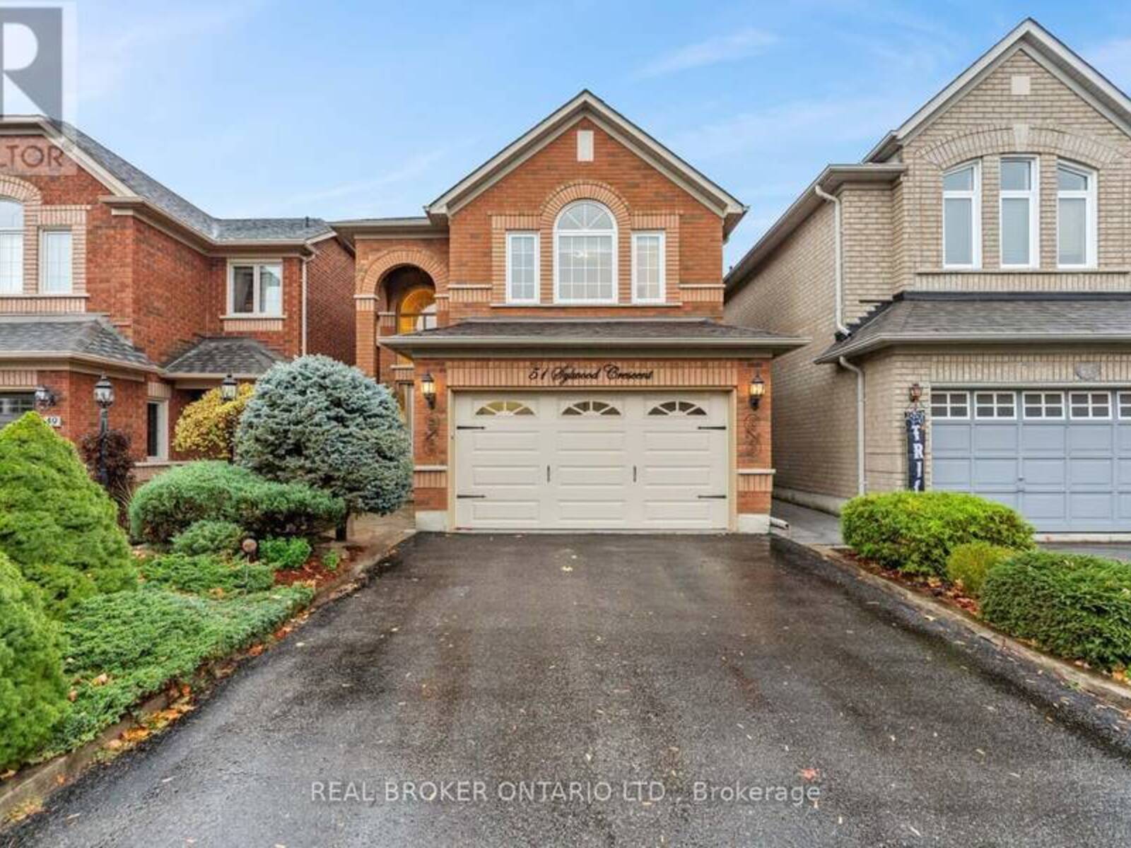 51 SYLWOOD CRESCENT, Vaughan, Ontario L6A 2R2