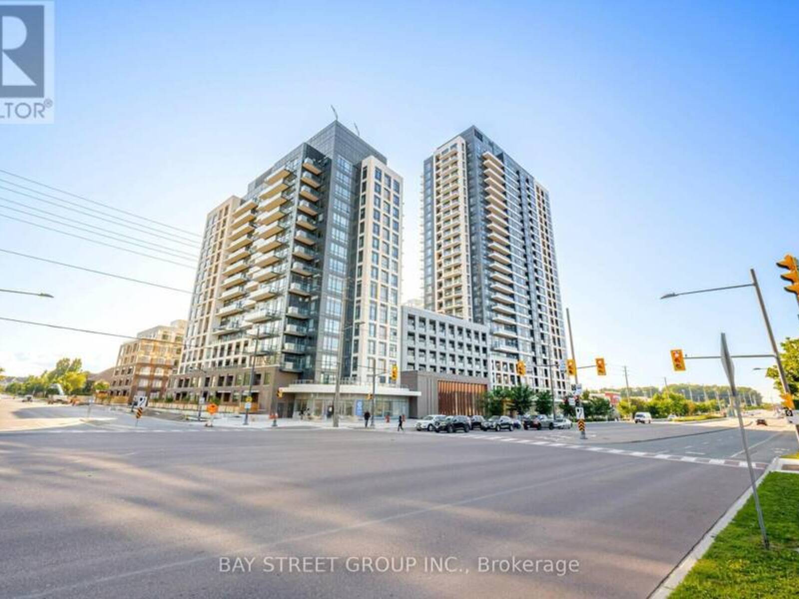 1303 - 7950 BATHURST STREET, Vaughan, Ontario L4J 0L4