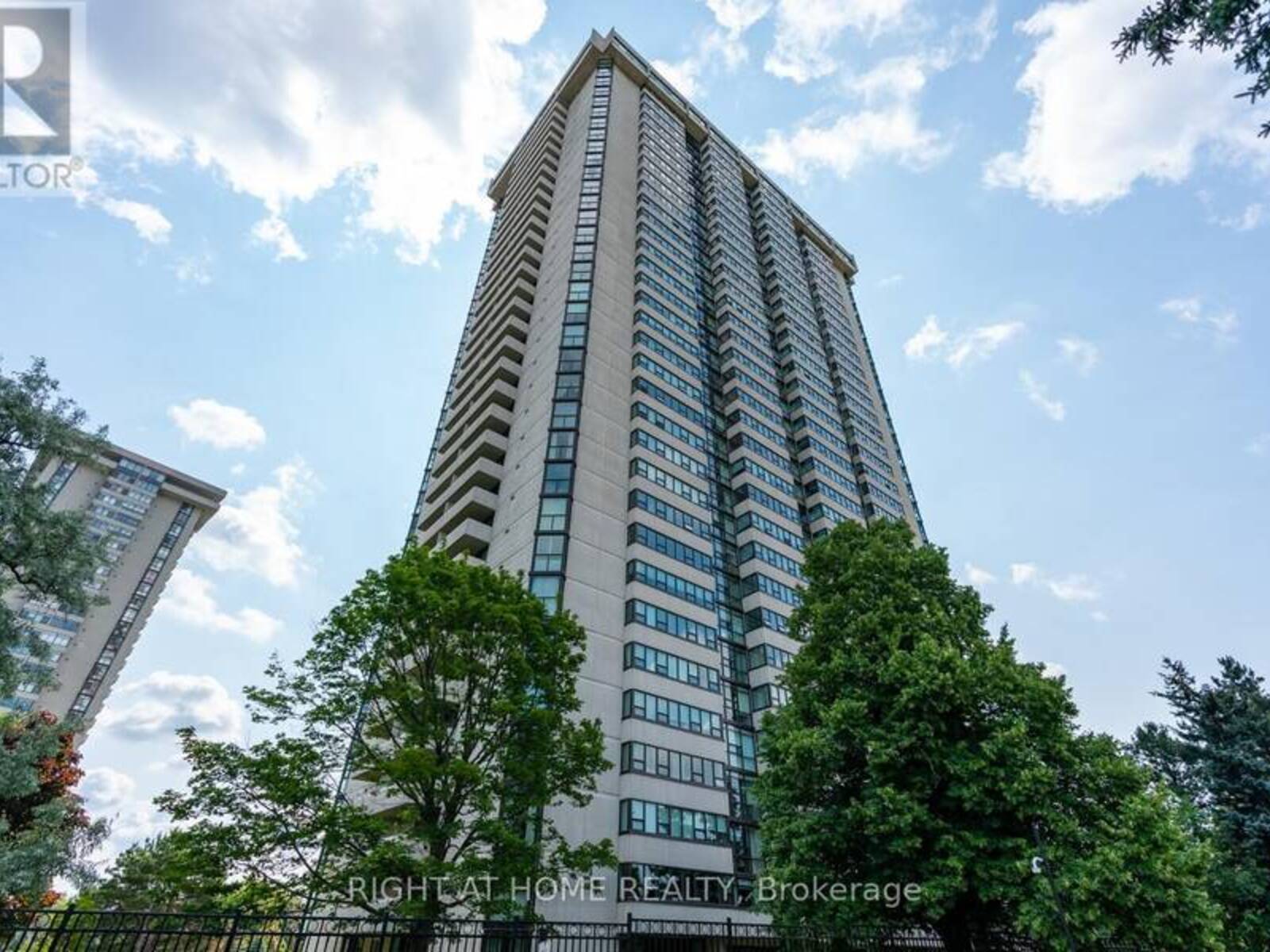 201 - 3303 DON MILLS ROAD, Toronto, Ontario M2J 4T6