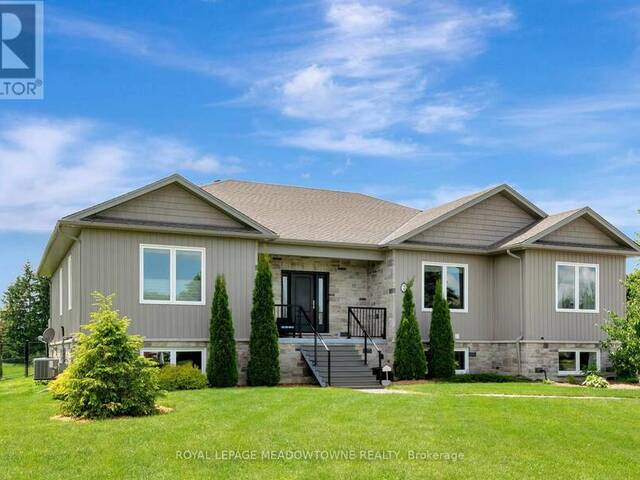 7 GAVIN DRIVE Hamilton Ontario, L8B 0Z2