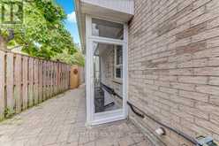 21 DEBONAIR DRIVE | Richmond Hill Ontario | Slide Image Nineteen