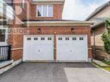 121 STONECHURCH CRESCENT | Markham Ontario | Slide Image Four