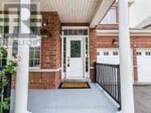 121 STONECHURCH CRESCENT | Markham Ontario | Slide Image Six