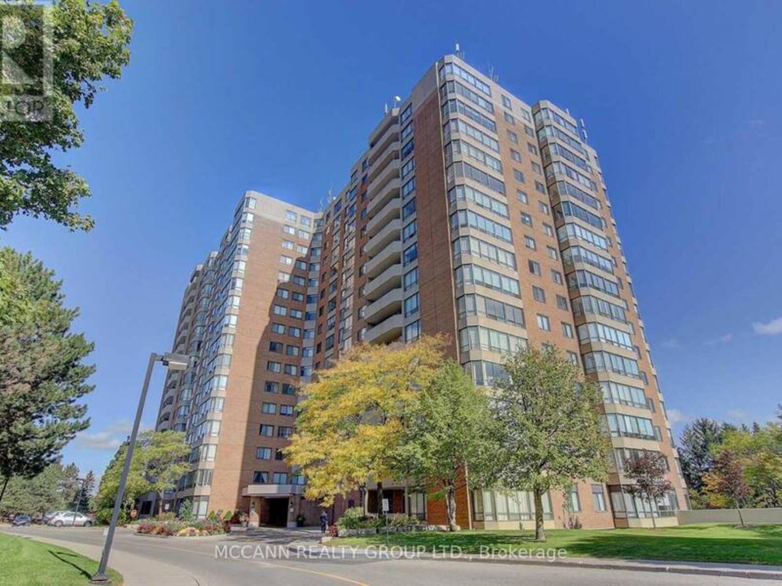 1701 - 7601 BATHURST STREET, Vaughan, Ontario L4J 4H5