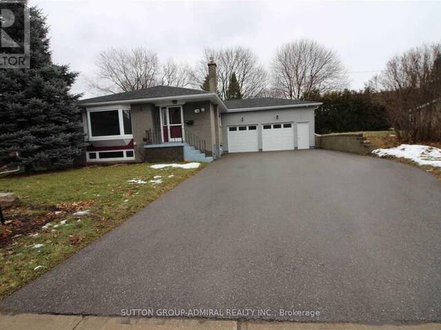 63 AURORA HEIGHTS DRIVE Aurora Ontario, L4G 2W6