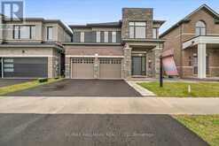 4 BANNISTER ROAD | Barrie Ontario | Slide Image One