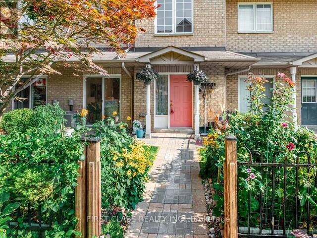 8 - 5 ST MORITZ WAY Markham Ontario, L3R 4Z8