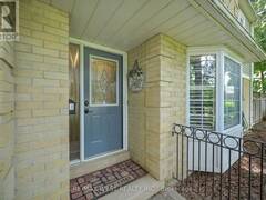 35 - 18 HARTNELL SQUARE Brampton Ontario, L6S 5W8