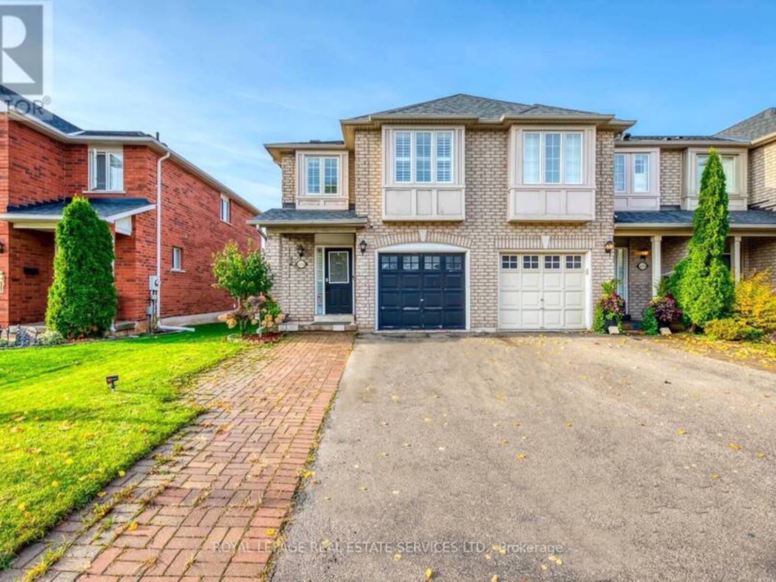 2274 GROUSE LANE, Oakville, Ontario L6M 4A8