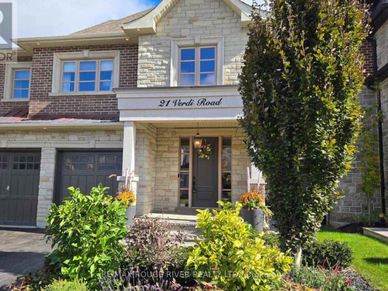 21 VERDI ROAD, Richmond Hill, Ontario L4E 4P9