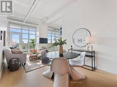 403 - 380 MACPHERSON AVENUE Toronto Ontario, M4V 3E3