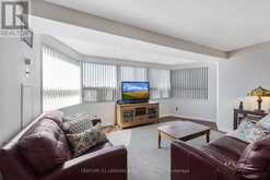 602 - 2 RAYMERVILLE DRIVE | Markham Ontario | Slide Image Thirteen