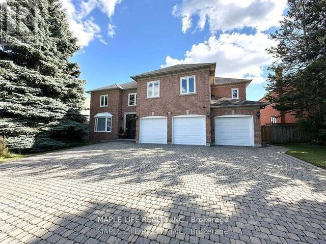 48 BROOKSHILL CRESCENT Richmond Hill Ontario, L4B 3J2