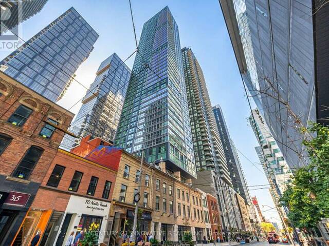 601 - 327 KING STREET W Toronto Ontario, M5V 0W7