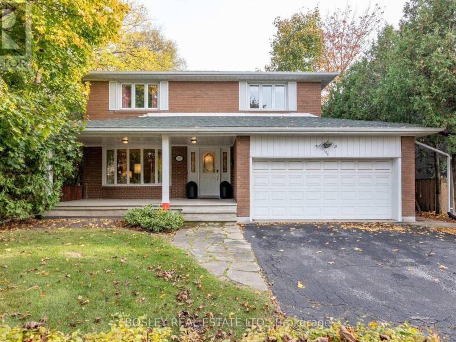 195 UPPER CANADA DRIVE, Toronto, Ontario M2P 1T2