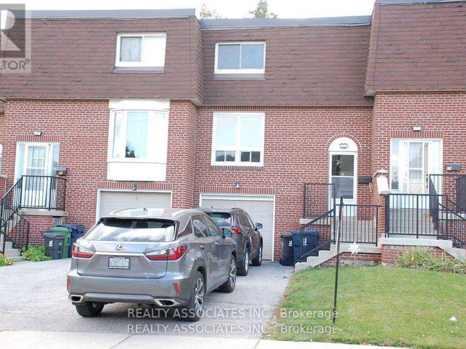 56 CROCKAMHILL DRIVE, Toronto, Ontario M1S 3H1