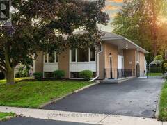 42 MOSSBANK DRIVE Toronto Ontario, M1G 2C3