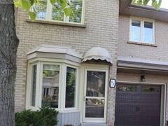 31 ANDERSON PLACE Aurora Ontario, L4G 6G4