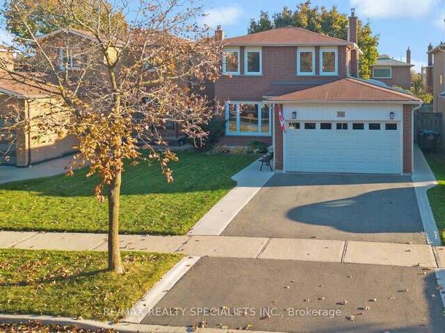 12 WILLOWCREST COURT Brampton Ontario, L6X 2X8