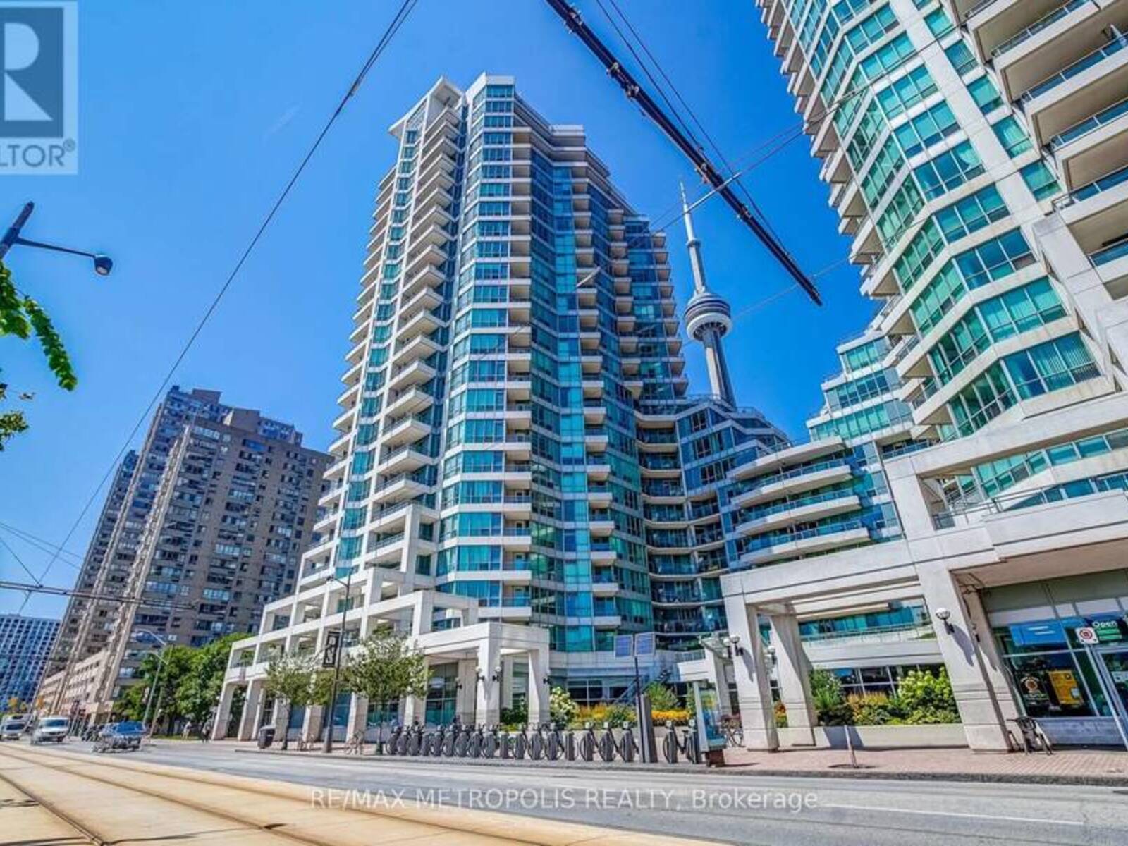 820 - 230 QUEENS QUAY E, Toronto, Ontario M5J 2Y7