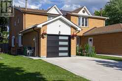 4063 DURSLEY CRESCENT W | Mississauga Ontario | Slide Image One