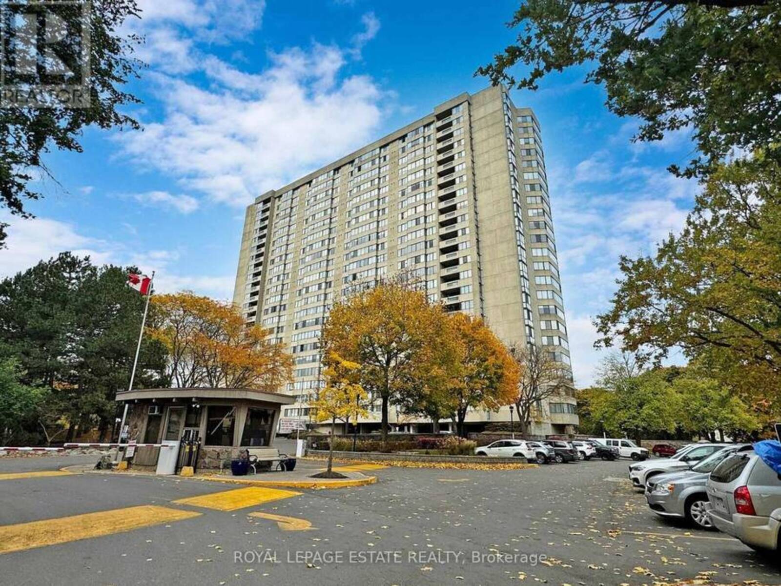 1511 - 2350 BRIDLETOWNE CIRCLE, Toronto, Ontario M1W 3E6