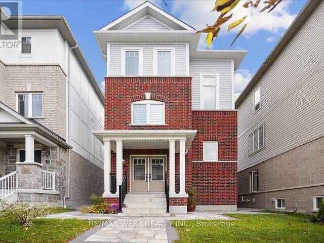 17 DEVINERIDGE AVENUE Ajax Ontario, L1Z 0T1