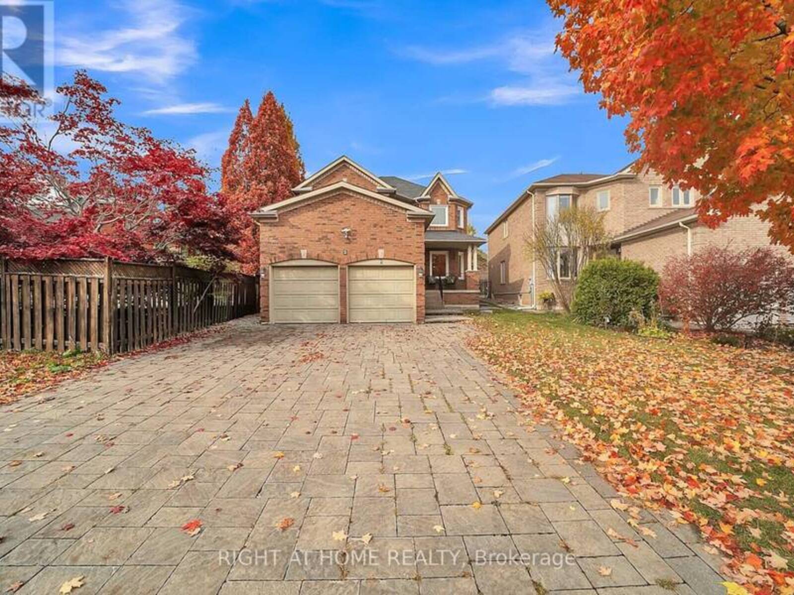 2 EL DORADO STREET, Richmond Hill, Ontario L4C 0G9