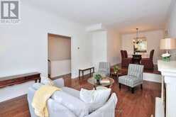 30 - 30 ASHGLEN WAY | Markham Ontario | Slide Image Six