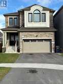 12 IXWORTH CIRCLE | Brampton Ontario | Slide Image Two