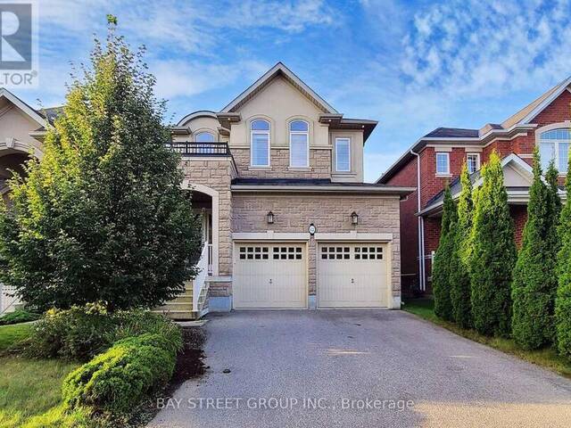 62 WHITTINGTON DRIVE Hamilton Ontario, L9K 0G8