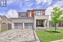 92 MAPLE FIELDS CIRCLE | Aurora Ontario | Slide Image One