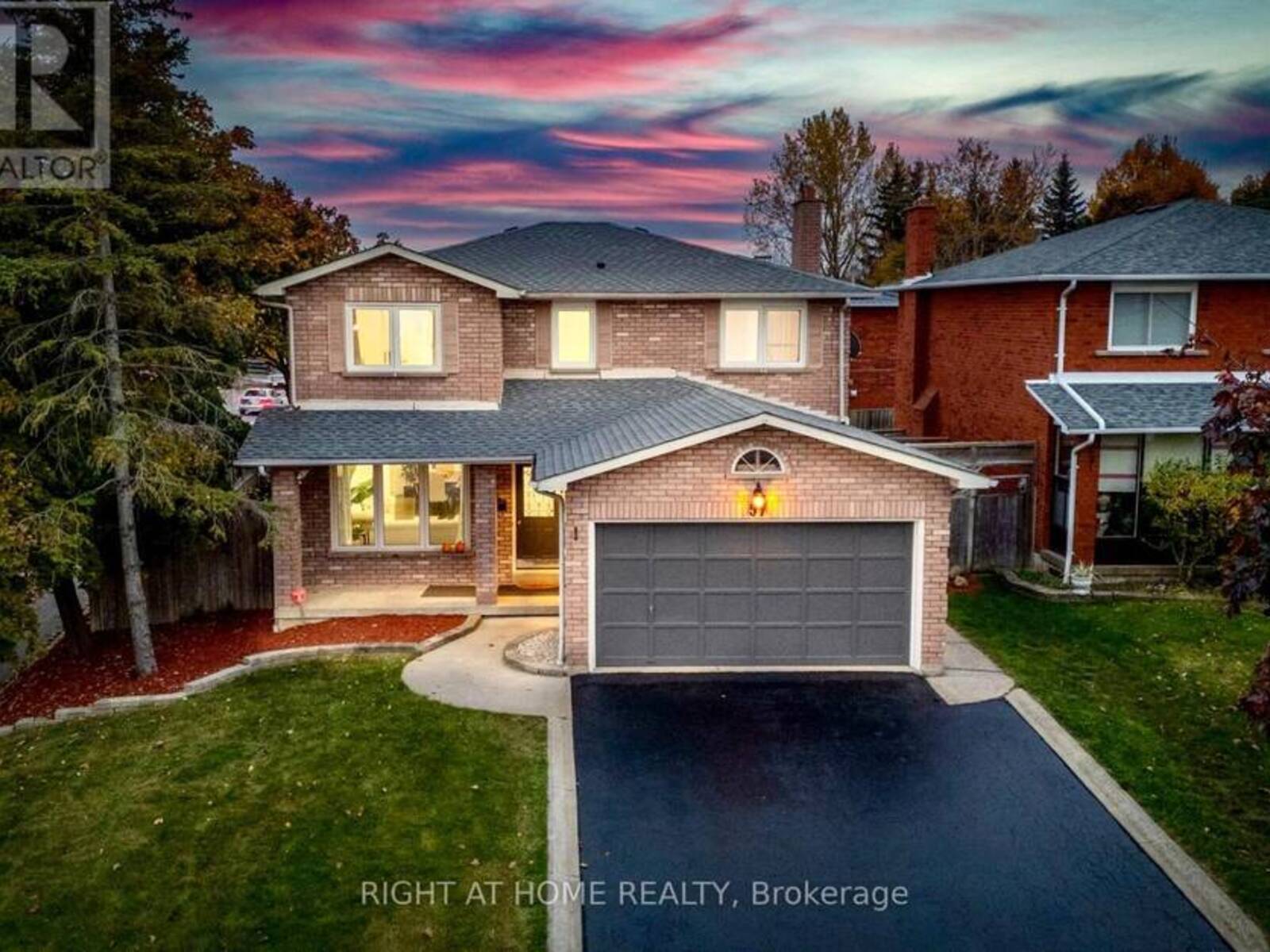 57 WEXFORD ROAD, Brampton, Ontario L6Z 2W4