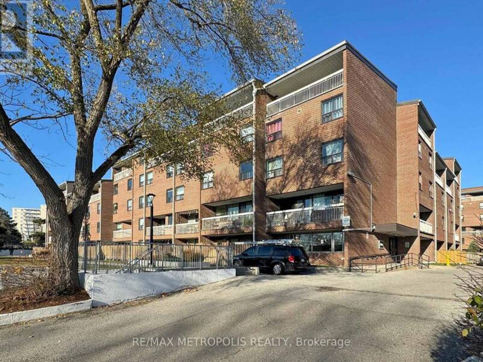 106 - 4060 LAWRENCE AVENUE E, Toronto, Ontario M1E 4V4