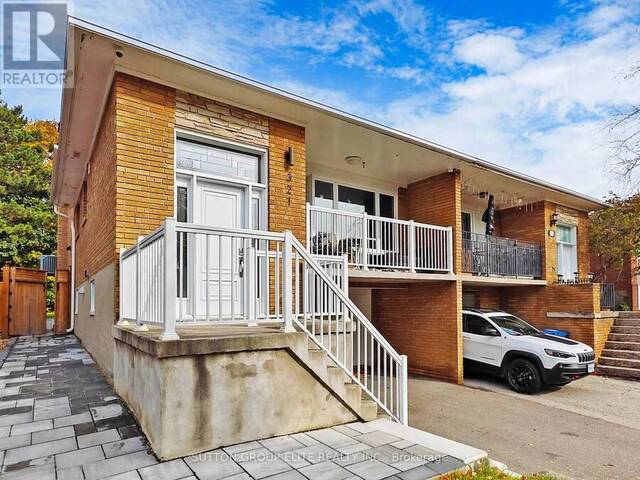 321 LARA WOOD Mississauga Ontario, L5A 3B1