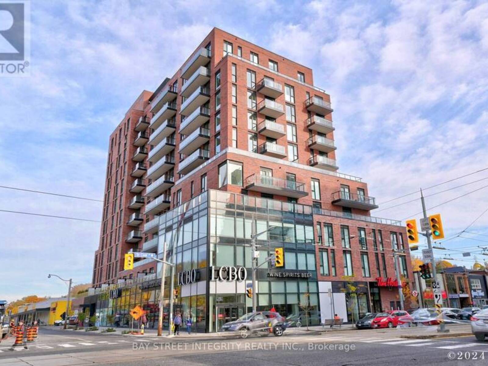 403 - 185 ALBERTA AVENUE, Toronto, Ontario M6C 1C5